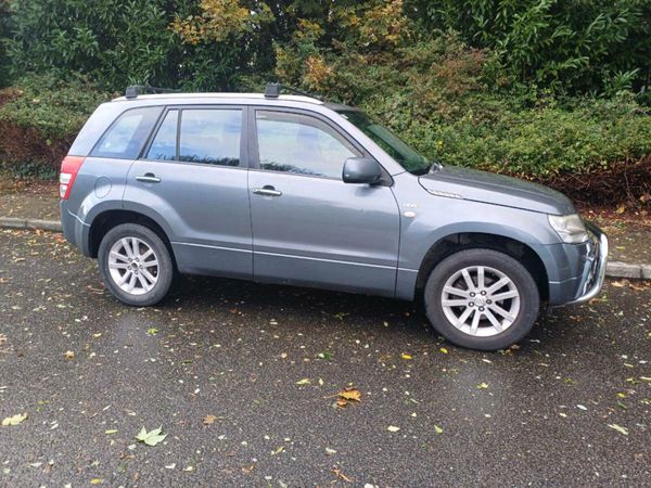 Suzuki Grand Vitara SUV, Diesel, 2008, Grey