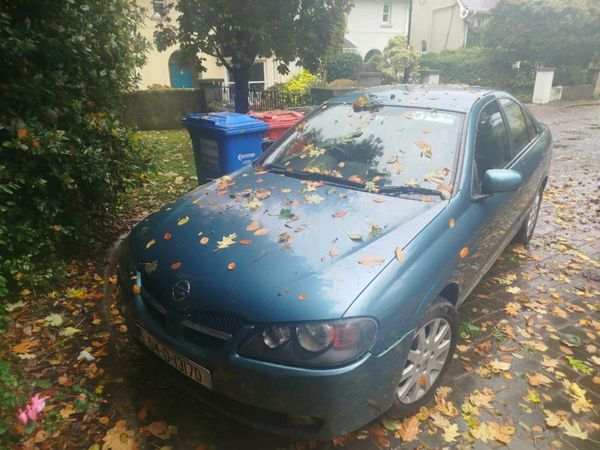Nissan Almera Saloon, Petrol, 2004, Blue