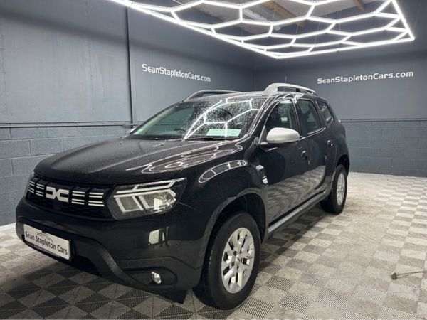 Dacia Duster MPV, Diesel, 2023, Black