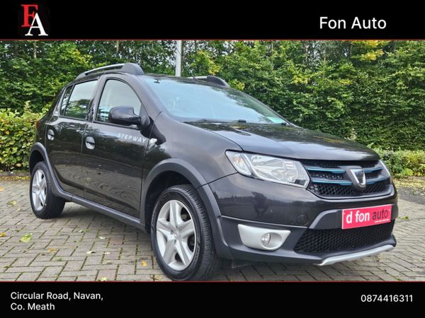 Dacia Sandero Stepway Hatchback, Diesel, 2016, Black