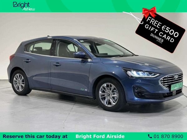 Ford Focus Hatchback, Diesel, 2024, Blue