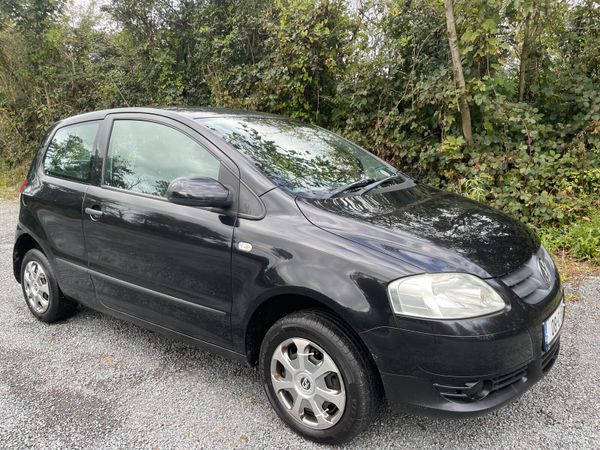 Volkswagen Fox Hatchback, Petrol, 2008, Black