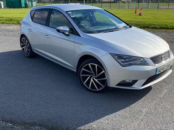 SEAT Leon Hatchback, Diesel, 2014, Silver