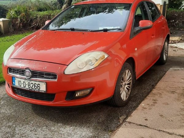 Fiat Bravo Hatchback, Diesel, 2010, Red