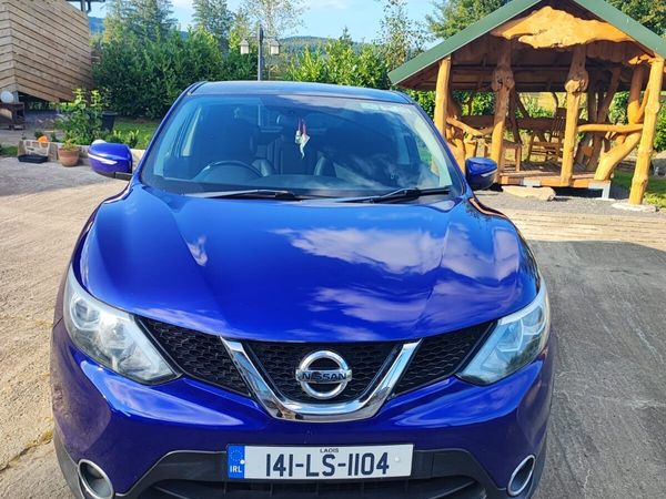 Nissan Qashqai Hatchback, Diesel, 2014, Blue