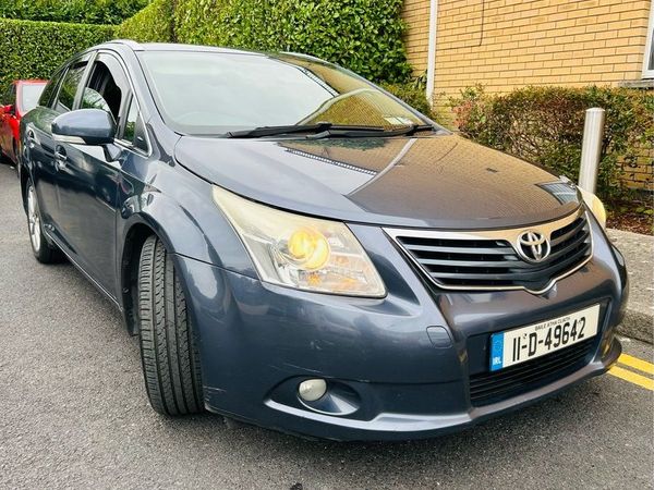 Toyota Avensis Estate, Diesel, 2011, Grey