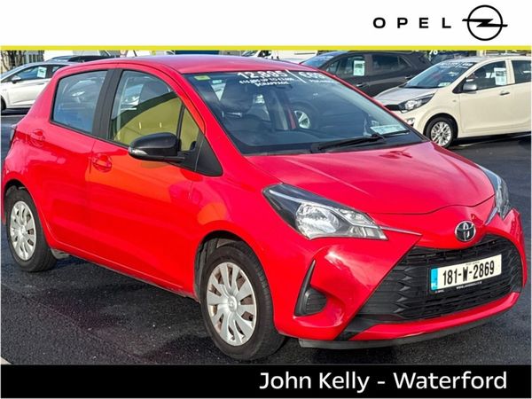 Toyota Yaris Hatchback, Petrol, 2018, Red