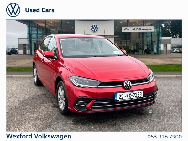 Volkswagen Polo Hatchback, Petrol, 2022, Red