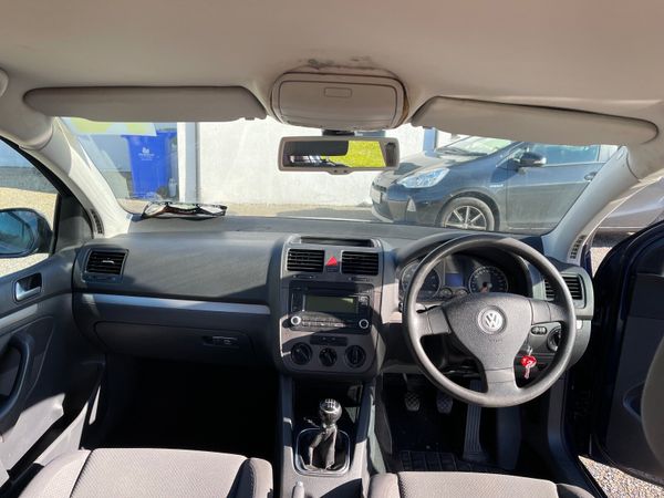 Volkswagen Golf Hatchback, Petrol, 2008, Blue
