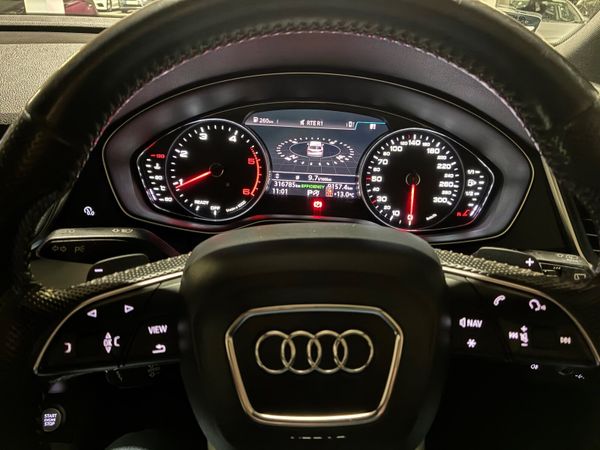 Audi Q5 SUV, Diesel, 2017, Grey