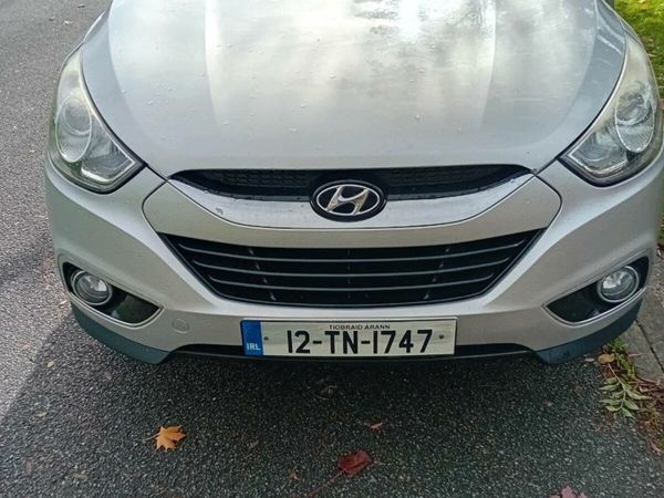 Hyundai ix35 SUV, Diesel, 2012, Silver