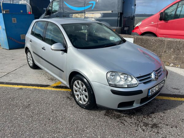 Volkswagen Golf Hatchback, Petrol, 2004, Silver