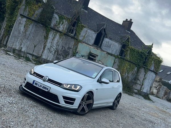 Volkswagen Golf Estate, Petrol, 2015, White