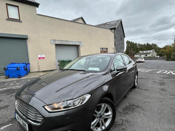 Ford Mondeo Hatchback, Diesel, 2015, Grey