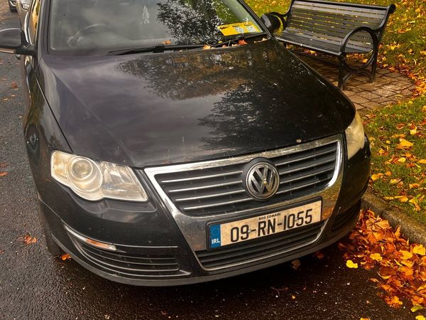 Volkswagen Passat Saloon, Diesel, 2009, Black
