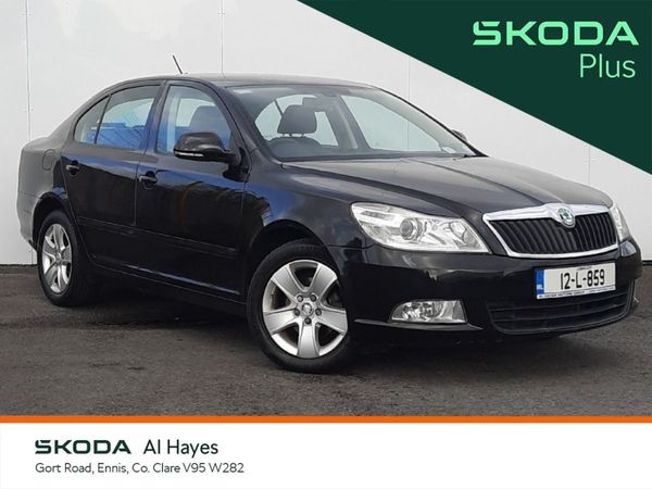 Skoda Octavia Saloon, Diesel, 2012, Black