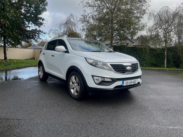 Kia Sportage SUV, Diesel, 2013, White