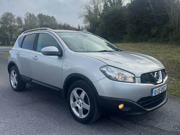 Nissan Qashqai Hatchback, Diesel, 2010, Silver