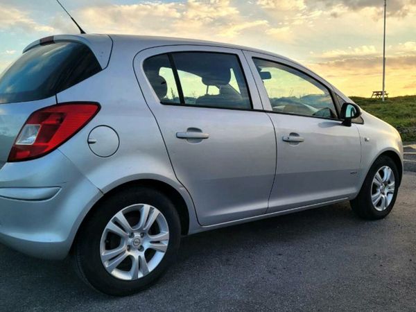 Opel Corsa Hatchback, Petrol, 2008, Silver