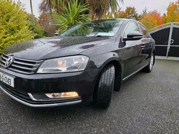 Volkswagen Passat Saloon, Diesel, 2013, Black
