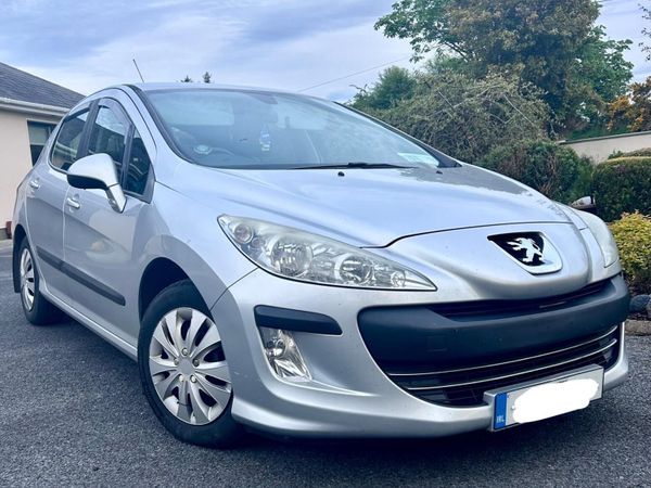 Peugeot 308 Hatchback, Diesel, 2011, Silver