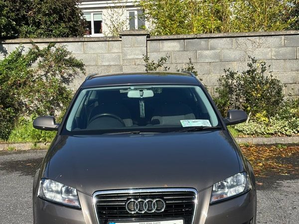 Audi A3 Hatchback, Diesel, 2010, Grey