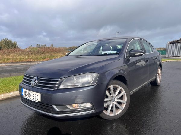 Volkswagen Passat Saloon, Diesel, 2014, Grey