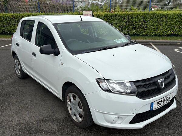 Dacia Sandero Hatchback, Petrol, 2015, White
