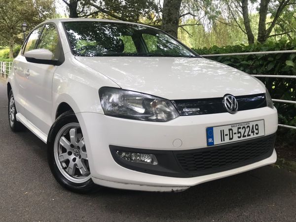 Volkswagen Polo Hatchback, Diesel, 2011, White