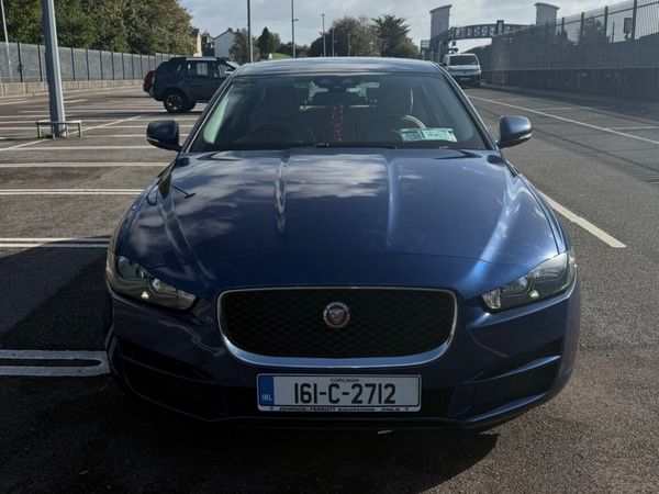 Jaguar XE Saloon, Diesel, 2016, Blue