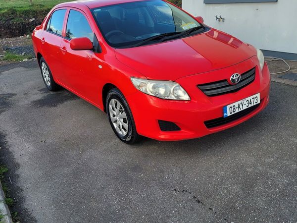 Toyota Corolla Saloon, Petrol, 2008, Red