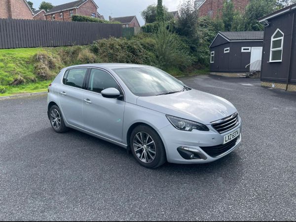 Peugeot 308 Hatchback, Diesel, 2017, Silver