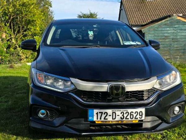 Honda Grace Saloon, Petrol Hybrid, 2017, Navy