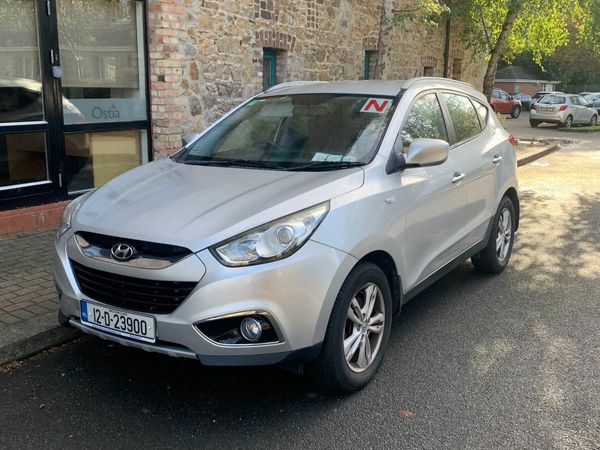 Hyundai ix35 SUV, Diesel, 2012, Silver
