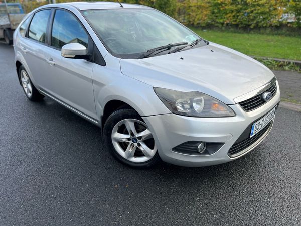 Ford Focus Hatchback, Diesel, 2009, Silver