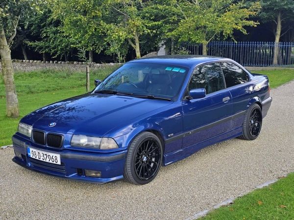 BMW 3-Series Hatchback, Petrol, 1998, Blue