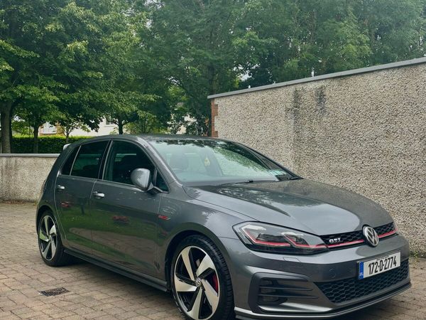 Volkswagen Golf Estate, Petrol, 2017, Grey