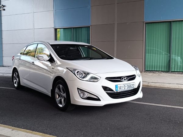 Hyundai i40 Saloon, Diesel, 2014, White