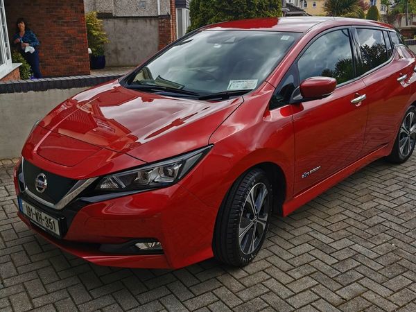 Nissan Leaf Hatchback, Electric, 2019, Red