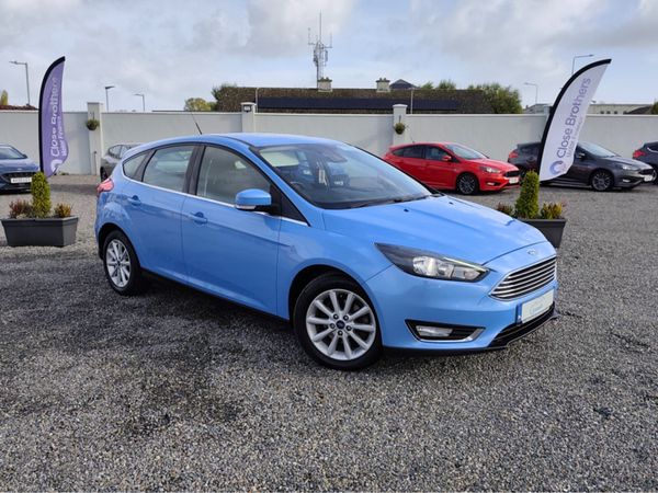 Ford Focus Hatchback, Diesel, 2017, Blue
