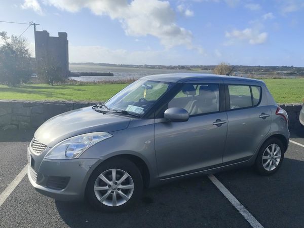 Suzuki Swift Hatchback, Petrol, 2012, Grey