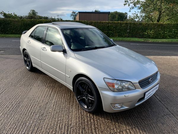 Lexus IS Saloon, Petrol, 2000, Silver