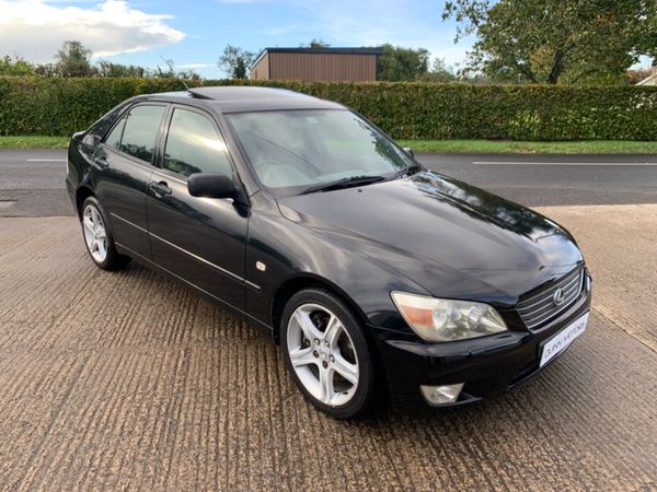 Lexus IS Saloon, Petrol, 1999, Black
