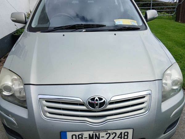 Toyota Avensis Hatchback, Diesel, 2008, Silver