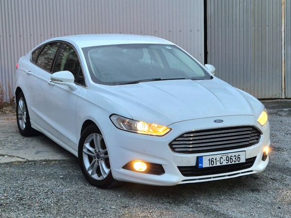 Ford Mondeo Hatchback, Diesel, 2016, White