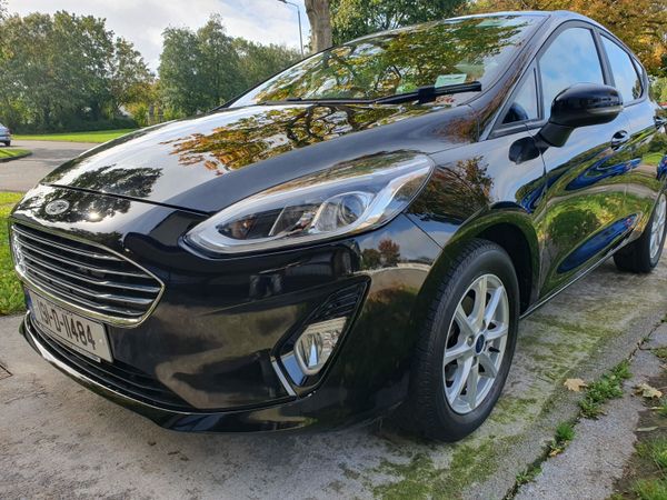 Ford Fiesta Hatchback, Petrol, 2019, Black