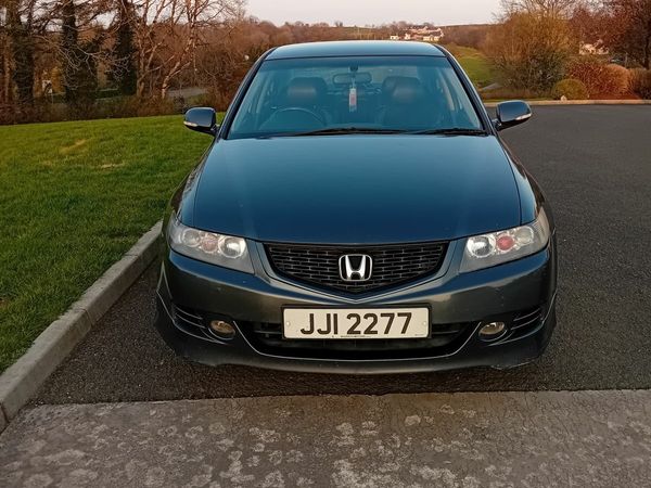Honda Accord Saloon, Petrol, 2006, Grey