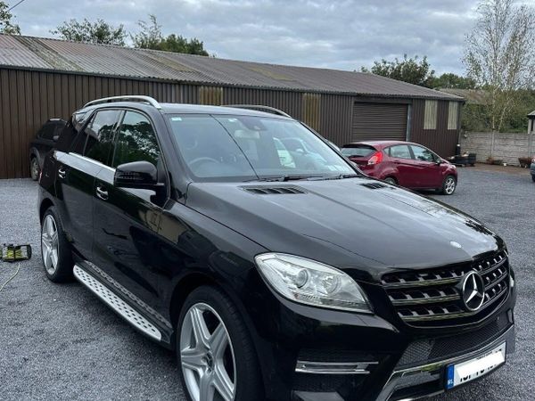 Mercedes-Benz M-Class SUV, Diesel, 2013, Black