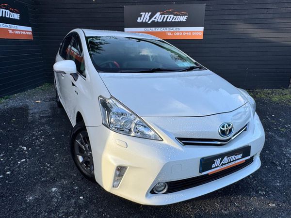 Toyota Prius Hatchback, Petrol Hybrid, 2014, White