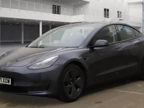 Tesla Model 3 , Electric, 2021, Grey